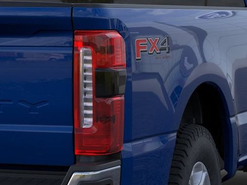 New 2026 Ford F350 XLT w/ XLT Premium Package AWD/4WD image 44