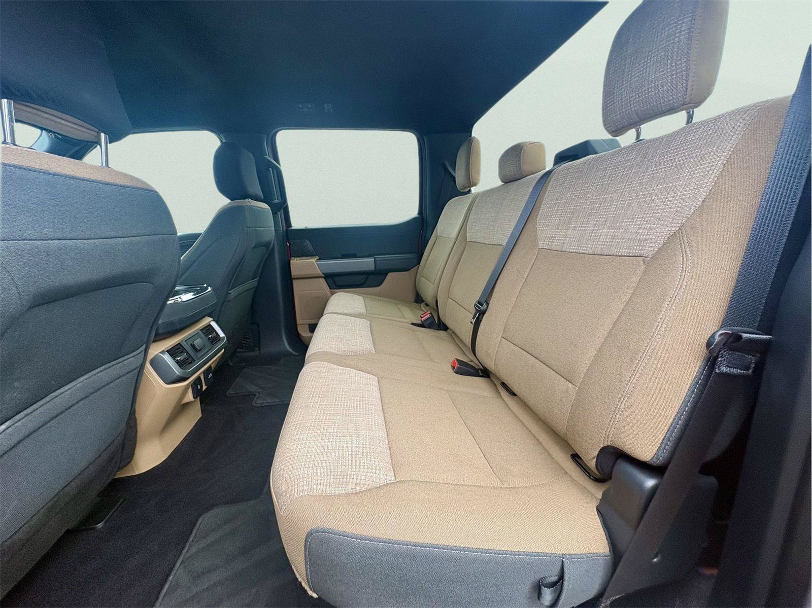 Used 2023 Ford F150 XLT w/ Equipment Group 302A High RWD image 10