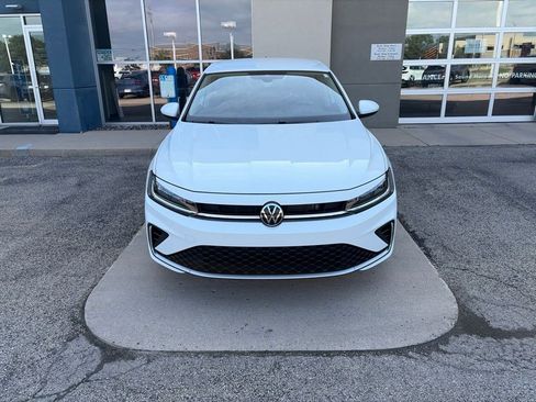 Certified 2025 Volkswagen Jetta S FWD image 3