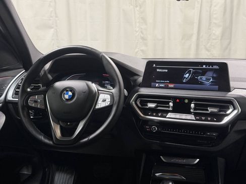 Used 2023 BMW X3 xDrive30i w/ Convenience Package AWD/4WD image 3