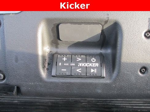 Used 2021 GMC Sierra 1500 AT4 w/ AT4 Premium Package image 13