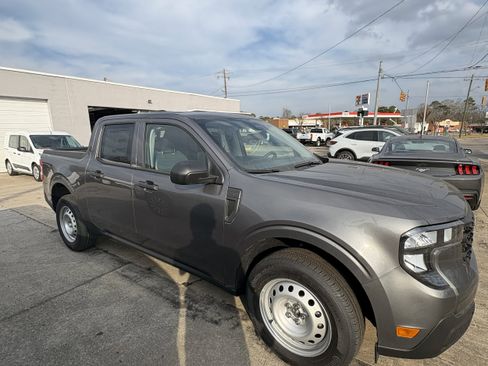 New 2026 Ford Maverick XL w/ Equipment Group 101A image 4