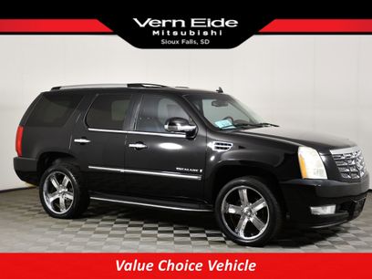 Used 2007 Cadillac Escalade AWD w/ Information Package