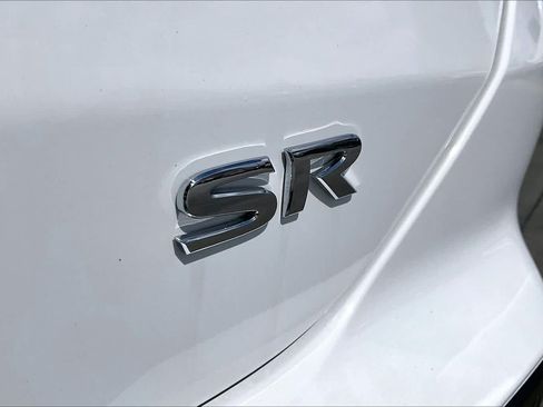 Used 2024 Nissan Kicks SR FWD image 10