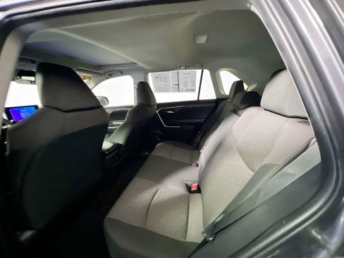 Used 2023 Toyota RAV4 XLE w/ Convenience Package FWD image 29