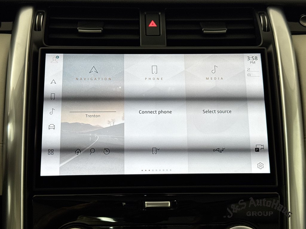 Used 2025 Land Rover Discovery S AWD/4WD image 18