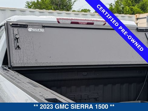 Used 2023 GMC Sierra 1500 AT4 w/ Technology Package AWD/4WD image 18