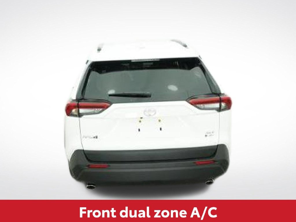 Used 2025 Toyota RAV4 XLE w/ Convenience Package AWD/4WD image 10
