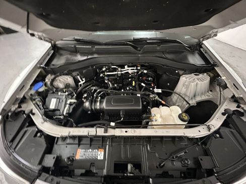 Used 2023 Ford Explorer XLT RWD image 21