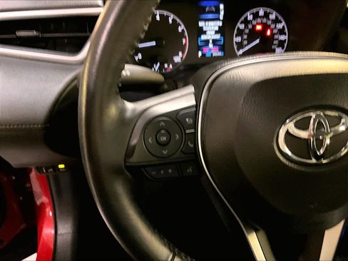 Used 2024 Toyota Corolla Cross LE image 23