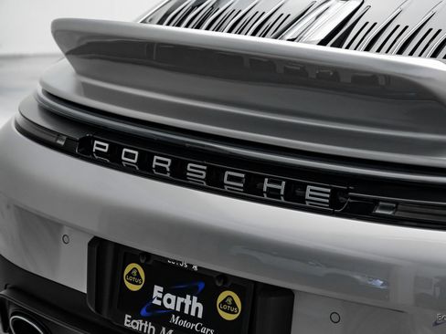 Used 2025 Porsche 911 Carrera image 37