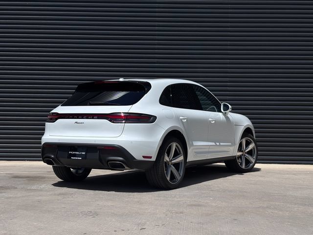 Certified 2026 Porsche Macan AWD/4WD image 7