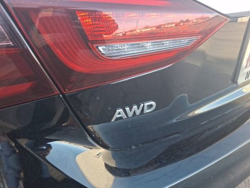 Used 2018 INFINITI Q50 Luxe w/ Essential Package (3.0T Luxe) image 3