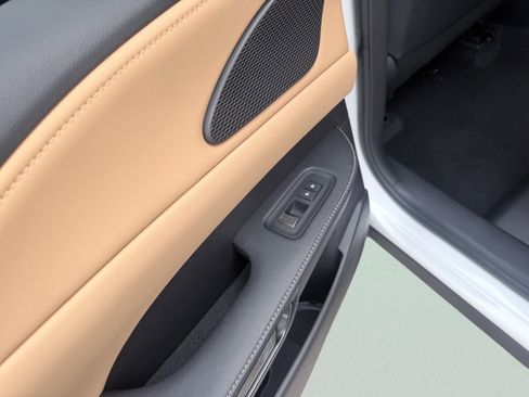 Used 2026 Lexus RX 350 FWD image 33