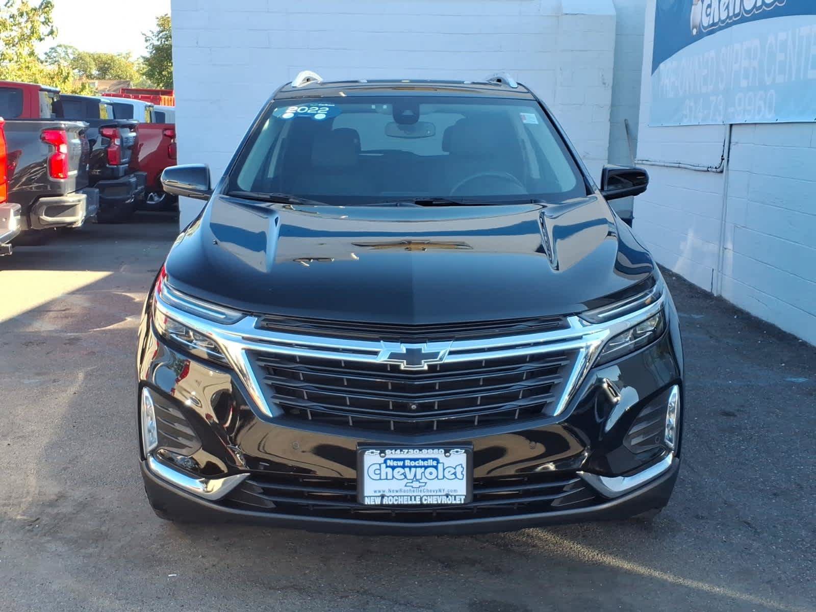 Used 2022 Chevrolet Equinox Premier AWD/4WD image 2