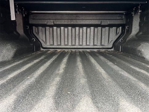 Used 2023 GMC Canyon AT4 w/ AT4 Premium Package image 39