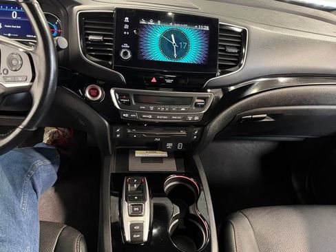Used 2020 Honda Pilot Black Edition image 29