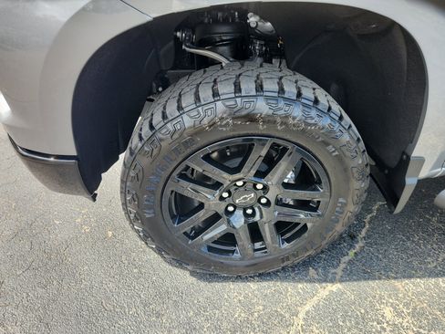 Used 2026 Chevrolet Silverado 1500 Custom Trail Boss image 49