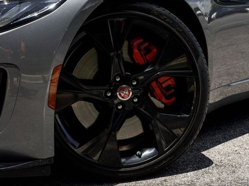 Used 2023 Jaguar F-TYPE Coupe RWD image 34