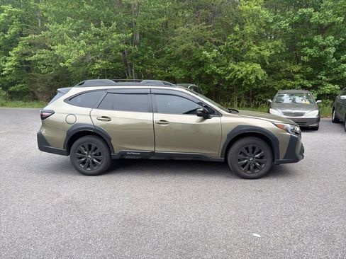 Used 2024 Subaru Outback Onyx Edition AWD/4WD image 2