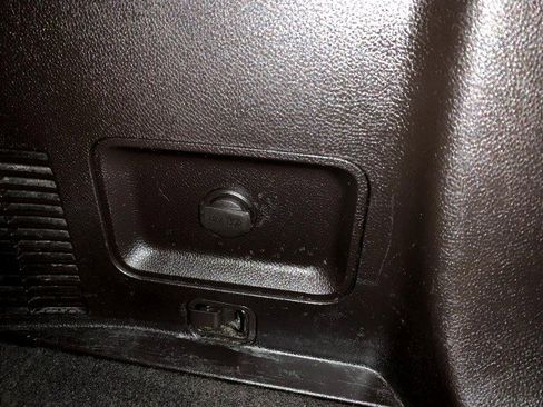 Used 2015 Hyundai Santa Fe Limited image 47