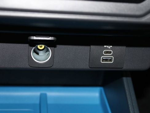 New 2025 Ford Maverick XLT w/ Equipment Group 301A image 40