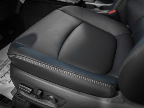 New 2026 Toyota Corolla Cross XLE image 34