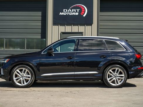 Used 2021 Audi Q7 3.0T Prestige AWD/4WD image 4