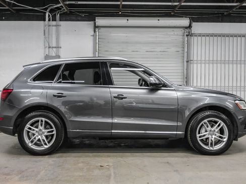 Used 2016 Audi Q5 2.0T Premium Plus w/ Technology Package AWD/4WD image 8