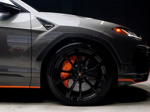 Used 2024 Lamborghini Urus S AWD/4WD image 15