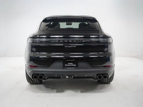 Used 2026 Porsche Cayenne Coupe AWD/4WD image 11