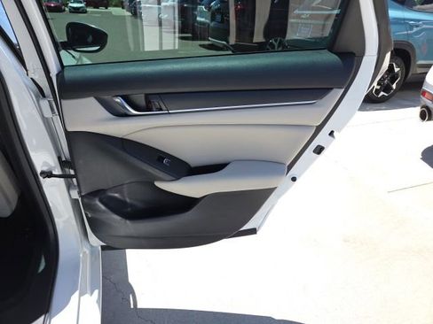 Certified 2020 Honda Accord LX image 15