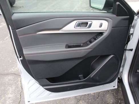 New 2026 Ford Explorer Active image 20