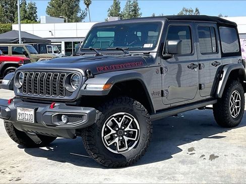 Certified 2025 Jeep Wrangler Unlimited Rubicon w/ Convenience Group image 2