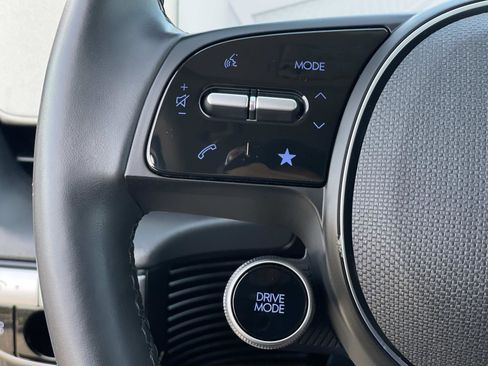 Certified 2024 Hyundai Ioniq 5 SEL image 8