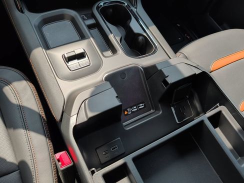 New 2026 GMC Sierra 3500 AT4 w/ AT4 Premium Plus Package AWD/4WD image 30