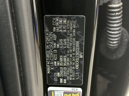 Used 2024 Kia Niro EX image 24