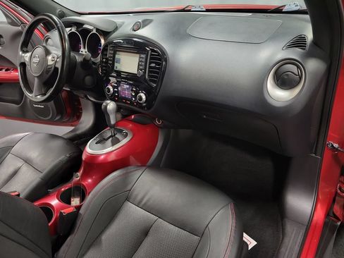 Used 2015 Nissan Juke SL AWD/4WD image 30