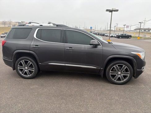 Used 2018 GMC Acadia Denali w/ Technology Package image 11