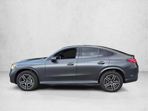 Used 2024 Mercedes-Benz GLC 300 4MATIC image 9