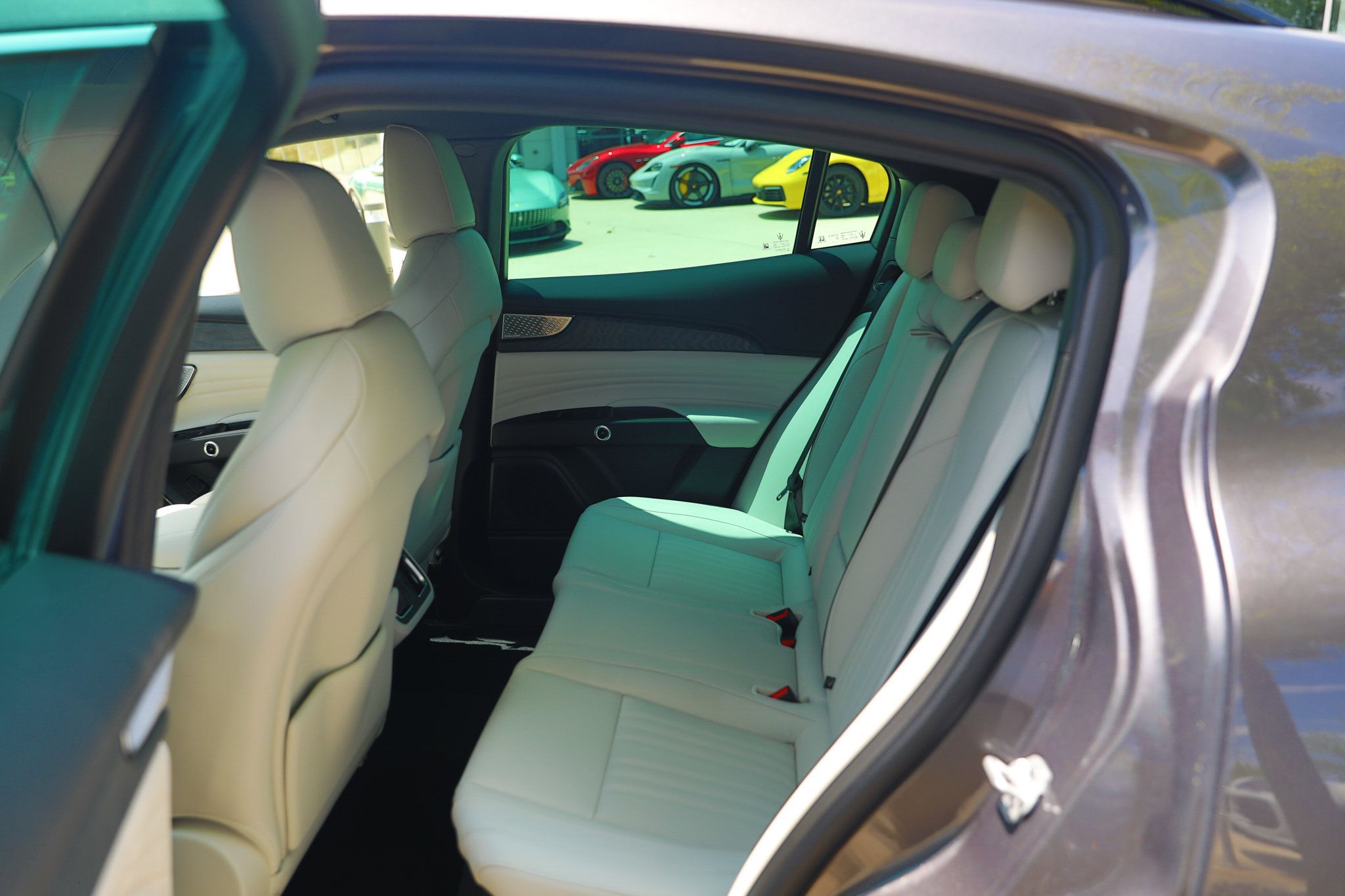 Used 2024 Maserati Grecale Modena AWD/4WD image 35