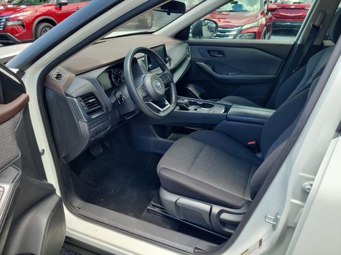 Certified 2021 Nissan Rogue S FWD image 11