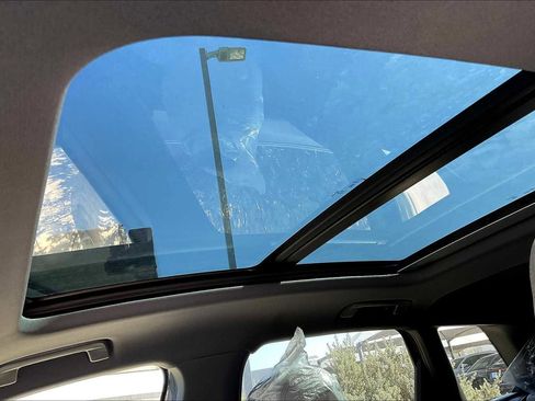 New 2026 Audi Q4 e-tron Premium image 16