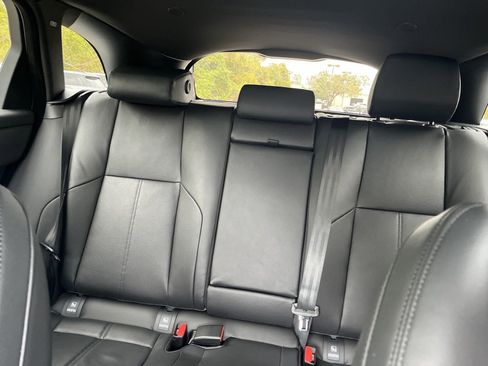 Used 2025 Land Rover Range Rover Velar Dynamic SE image 25