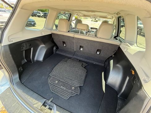 Used 2018 Subaru Forester 2.5i Premium w/ All-Weather Package AWD/4WD image 34
