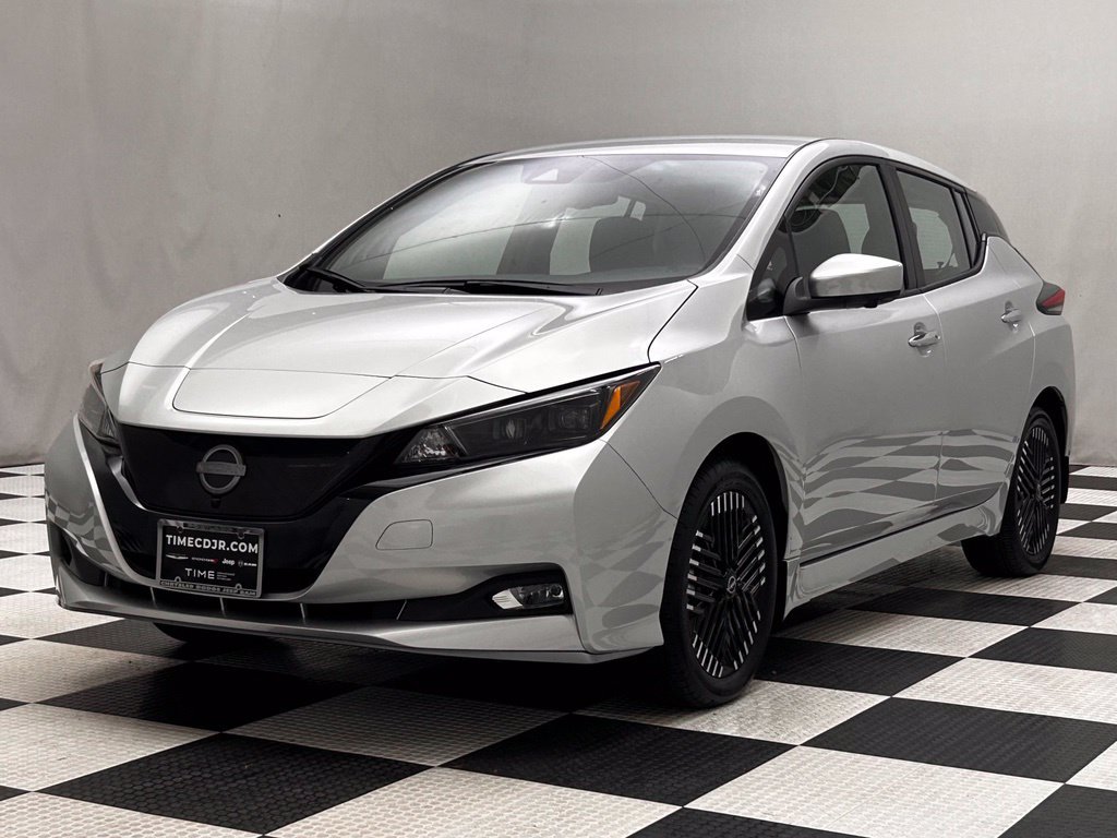 Used 2024 Nissan Leaf SV Plus FWD image 4