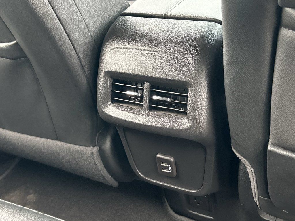 Used 2023 GMC Terrain SLT FWD image 21