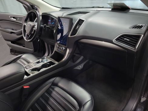 Used 2024 Ford Edge SEL image 22