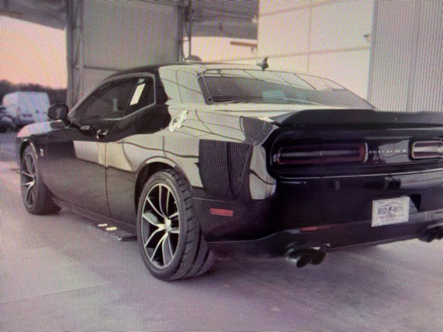 Used 2015 Dodge Challenger R/T Scat Pack w/ Leather Interior Group RWD image 8