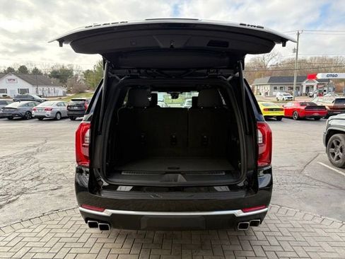 New 2026 GMC Yukon Denali image 11